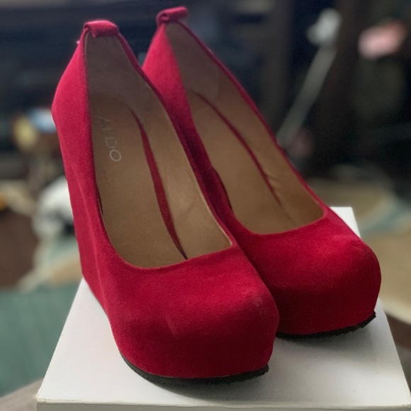 Aldo - Picture 1 of 6